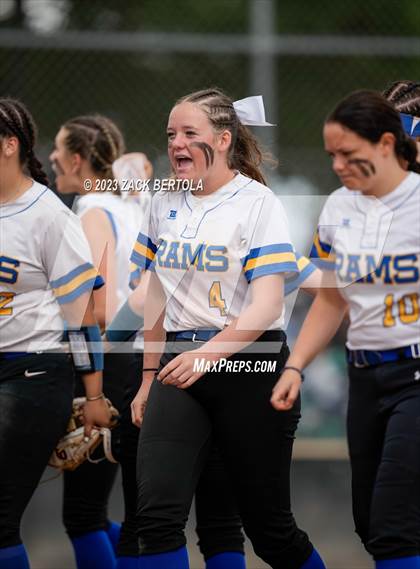 Thumbnail 3 in Parowan vs Duchesne (UHSAA 2A Semifinal) photogallery.