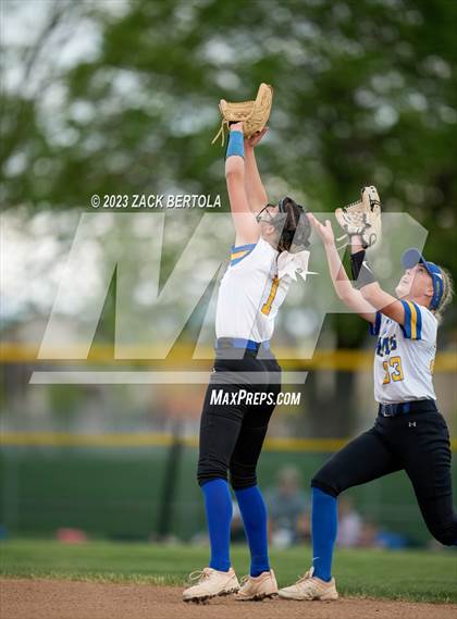 Thumbnail 3 in Parowan vs Duchesne (UHSAA 2A Semifinal) photogallery.