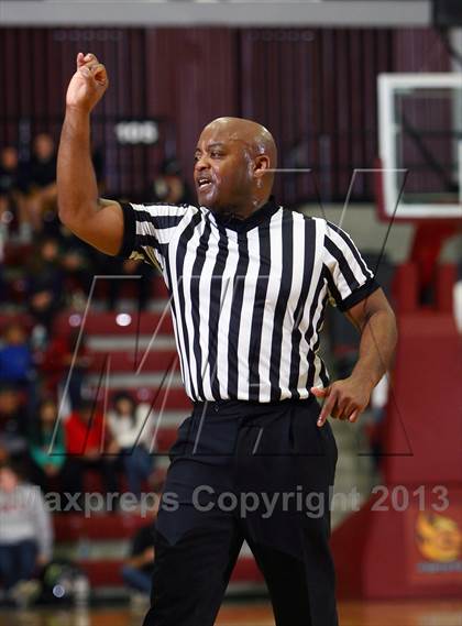 Thumbnail 3 in St. Francis vs. Archbishop Mitty (CIF CCS Open Division Final) photogallery.