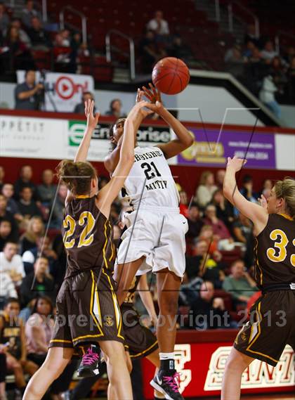 Thumbnail 3 in St. Francis vs. Archbishop Mitty (CIF CCS Open Division Final) photogallery.