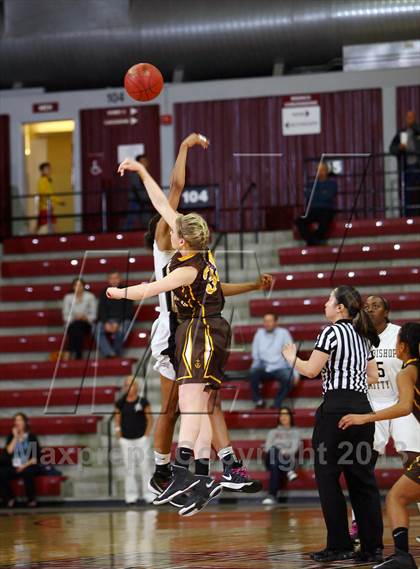 Thumbnail 2 in St. Francis vs. Archbishop Mitty (CIF CCS Open Division Final) photogallery.
