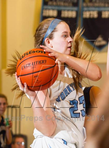 Thumbnail 2 in Washington-Lee @ Yorktown photogallery.
