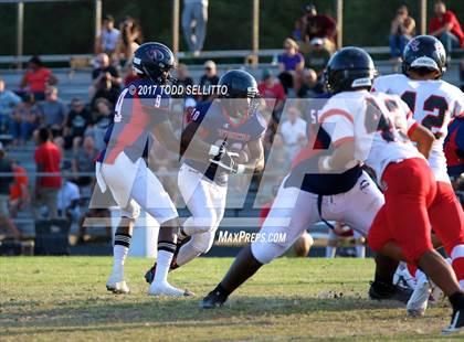 Thumbnail 2 in Strawberry Crest vs. Tampa Bay Tech (Spring Jamboree) photogallery.
