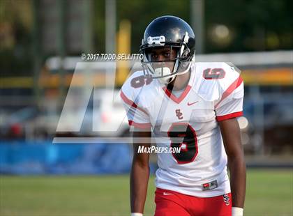 Thumbnail 2 in Strawberry Crest vs. Tampa Bay Tech (Spring Jamboree) photogallery.