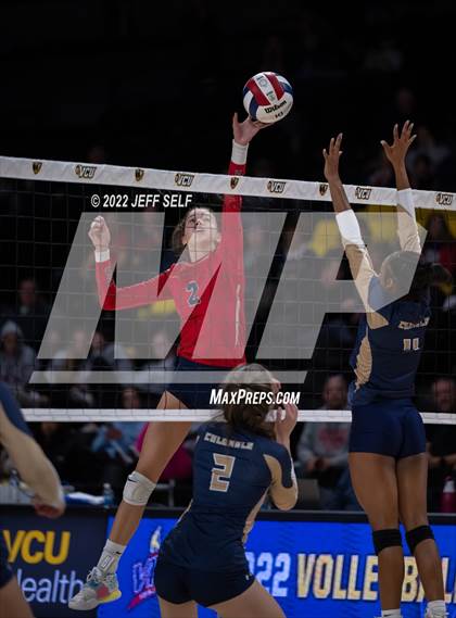 Thumbnail 2 in Grafton @ James Wood (VHSL Class 4 Final) photogallery.