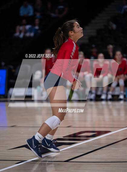 Thumbnail 1 in Grafton @ James Wood (VHSL Class 4 Final) photogallery.