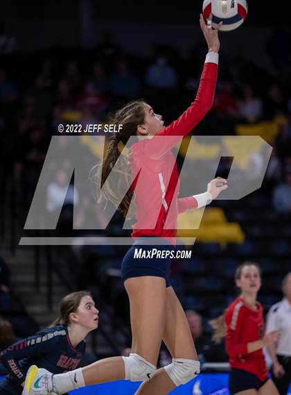 Thumbnail 2 in Grafton @ James Wood (VHSL Class 4 Final) photogallery.