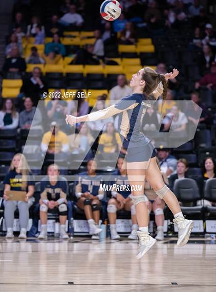 Thumbnail 2 in Grafton @ James Wood (VHSL Class 4 Final) photogallery.