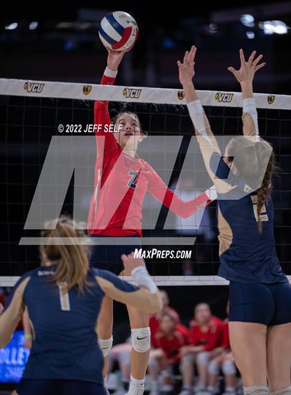 Thumbnail 3 in Grafton @ James Wood (VHSL Class 4 Final) photogallery.