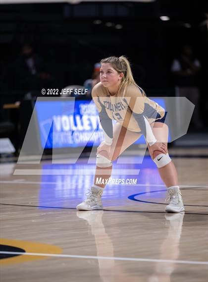 Thumbnail 1 in Grafton @ James Wood (VHSL Class 4 Final) photogallery.