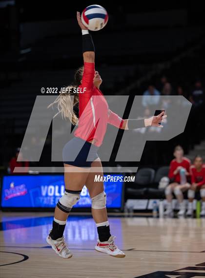 Thumbnail 1 in Grafton @ James Wood (VHSL Class 4 Final) photogallery.