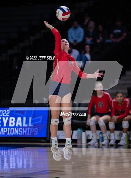 Thumbnail 1 in Grafton @ James Wood (VHSL Class 4 Final) photogallery.