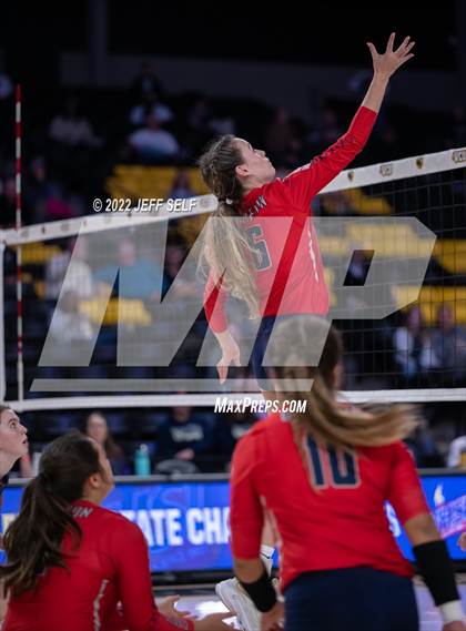 Thumbnail 1 in Grafton @ James Wood (VHSL Class 4 Final) photogallery.