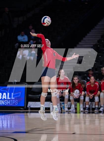 Thumbnail 2 in Grafton @ James Wood (VHSL Class 4 Final) photogallery.