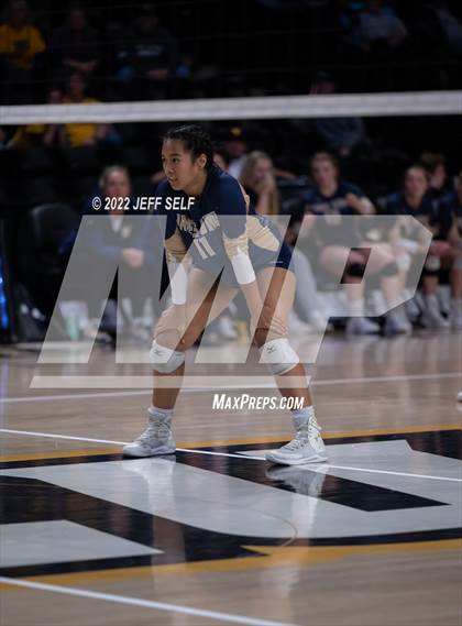 Thumbnail 2 in Grafton @ James Wood (VHSL Class 4 Final) photogallery.
