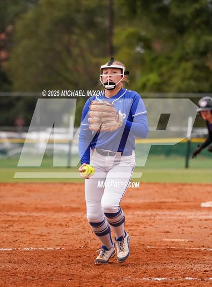 Thumbnail 3 in Monroe Area vs. West Laurens photogallery.