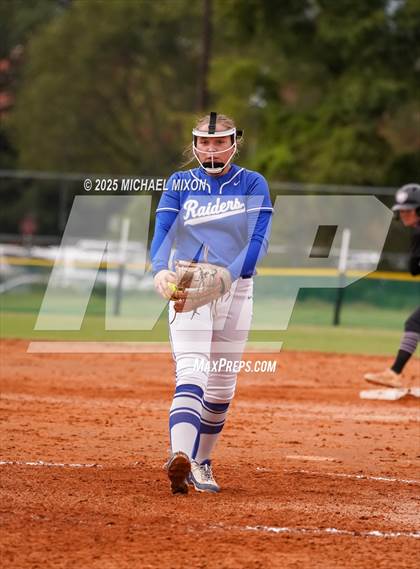 Thumbnail 3 in Monroe Area vs. West Laurens photogallery.