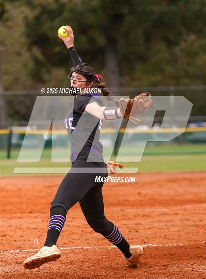 Thumbnail 2 in Monroe Area vs. West Laurens photogallery.