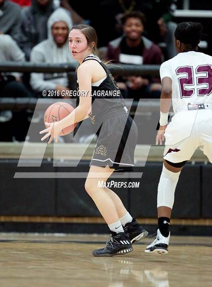 Thumbnail 2 in Amarillo vs. Mansfield Timberview photogallery.