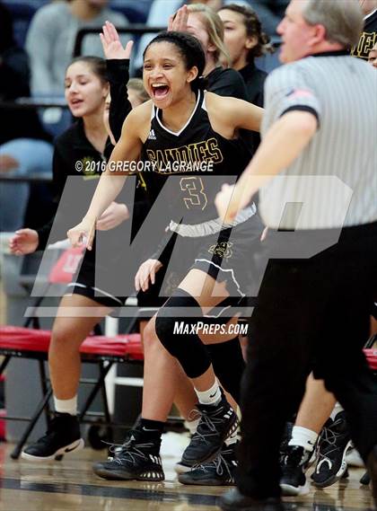 Thumbnail 1 in Amarillo vs. Mansfield Timberview photogallery.