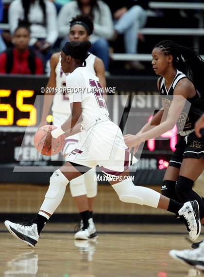 Thumbnail 1 in Amarillo vs. Mansfield Timberview photogallery.