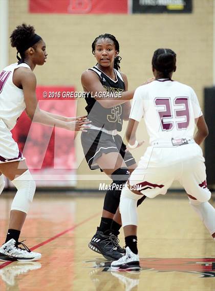 Thumbnail 3 in Amarillo vs. Mansfield Timberview photogallery.