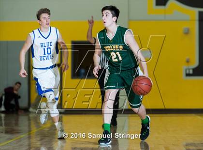 Thumbnail 3 in Davis vs. San Ramon Valley (Joe Schram Classic) photogallery.
