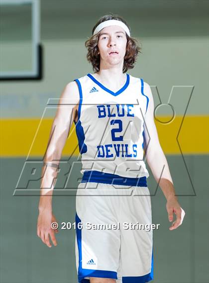 Thumbnail 2 in Davis vs. San Ramon Valley (Joe Schram Classic) photogallery.