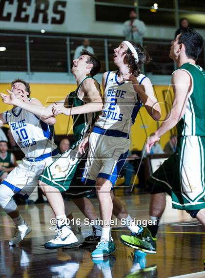 Thumbnail 3 in Davis vs. San Ramon Valley (Joe Schram Classic) photogallery.