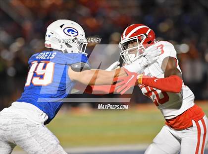 Thumbnail 2 in Mater Dei @ Bishop Gorman photogallery.