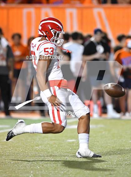 Thumbnail 2 in Mater Dei @ Bishop Gorman photogallery.