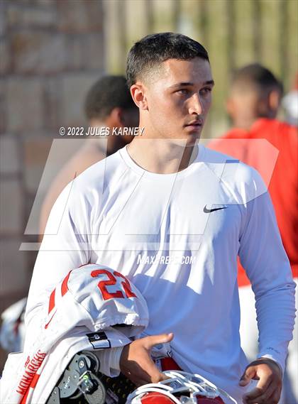Thumbnail 2 in Mater Dei @ Bishop Gorman photogallery.