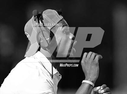 Thumbnail 2 in Mater Dei @ Bishop Gorman photogallery.