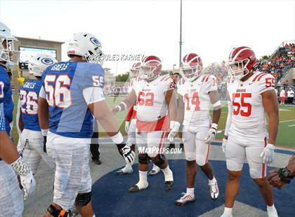 Thumbnail 1 in Mater Dei @ Bishop Gorman photogallery.