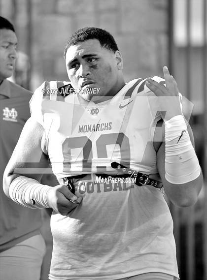 Thumbnail 3 in Mater Dei @ Bishop Gorman photogallery.