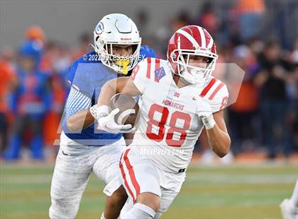 Thumbnail 2 in Mater Dei @ Bishop Gorman photogallery.
