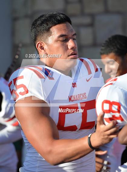 Thumbnail 1 in Mater Dei @ Bishop Gorman photogallery.