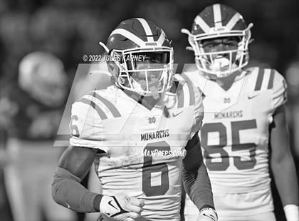 Thumbnail 2 in Mater Dei @ Bishop Gorman photogallery.