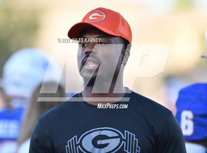 Thumbnail 2 in Mater Dei @ Bishop Gorman photogallery.
