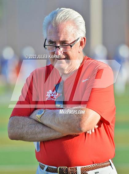 Thumbnail 3 in Mater Dei @ Bishop Gorman photogallery.