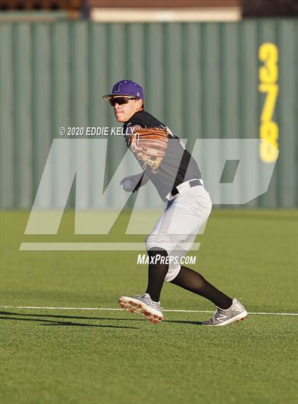 Thumbnail 1 in Waco Midway vs Frisco Independence (Allen Tournament) photogallery.