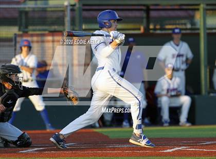 Thumbnail 3 in Waco Midway vs Frisco Independence (Allen Tournament) photogallery.