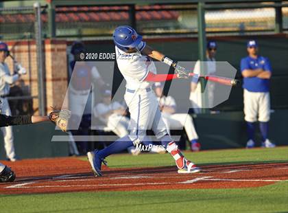 Thumbnail 3 in Waco Midway vs Frisco Independence (Allen Tournament) photogallery.