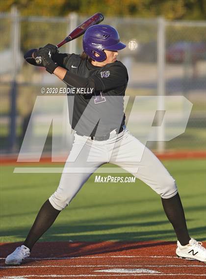 Thumbnail 3 in Waco Midway vs Frisco Independence (Allen Tournament) photogallery.