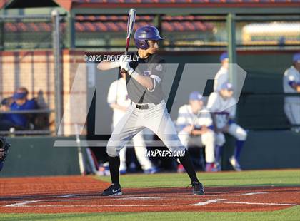 Thumbnail 3 in Waco Midway vs Frisco Independence (Allen Tournament) photogallery.