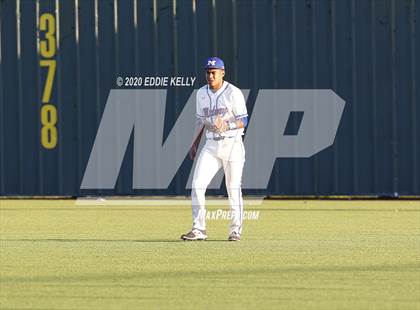 Thumbnail 2 in Waco Midway vs Frisco Independence (Allen Tournament) photogallery.