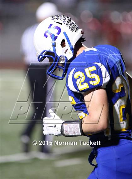 Thumbnail 3 in Conway Springs @ Collegiate (KSHSAA 3A 1st Round) photogallery.