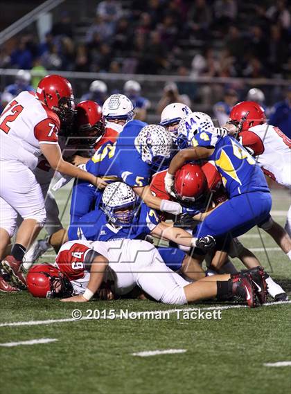 Thumbnail 3 in Conway Springs @ Collegiate (KSHSAA 3A 1st Round) photogallery.