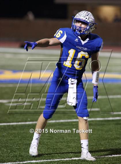Thumbnail 2 in Conway Springs @ Collegiate (KSHSAA 3A 1st Round) photogallery.