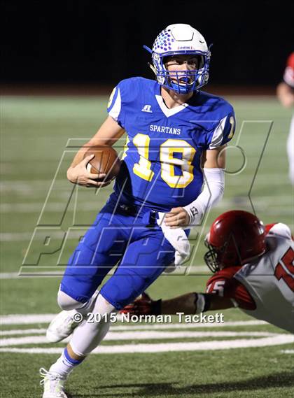 Thumbnail 3 in Conway Springs @ Collegiate (KSHSAA 3A 1st Round) photogallery.